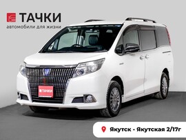 Toyota Esquire 2015 в автосалоне Тачки Якутск