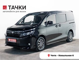Toyota Voxy 2014 в автосалоне Тачки Чита
