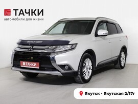Mitsubishi Outlander 2015 в автосалоне Тачки Якутск