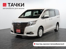 Toyota Esquire 2016 в автосалоне Тачки Улан-Удэ