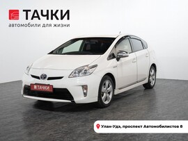 Toyota Prius 2015 в автосалоне Тачки Улан-Удэ