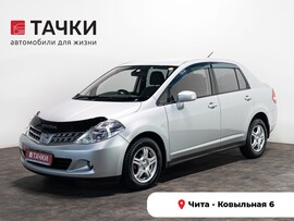 Nissan Tiida Latio 2010 в автосалоне Тачки Чита