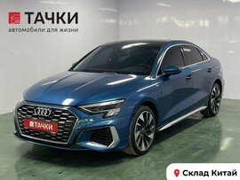 Audi A3 2021 в автосалоне Тачки Китай