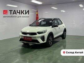 Kia KX1 2021 в автосалоне Тачки Китай