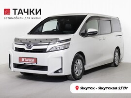 Toyota Voxy 2018 в автосалоне Тачки Якутск