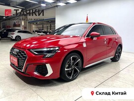 Audi A3 2023 в автосалоне Тачки Китай