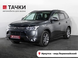 Mitsubishi Outlander 2013 в автосалоне Тачки Иркутск