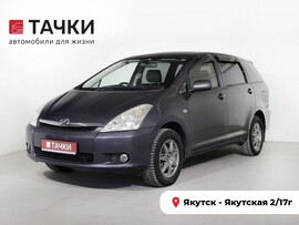 Toyota Wish 2003 в автосалоне Тачки Якутск