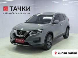 Nissan X-Trail 2025 в автосалоне Тачки Китай