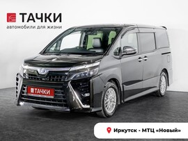 Toyota Voxy 2018 в автосалоне Тачки Иркутск