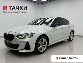 BMW 1-Series 2022 в автосалоне Тачки Китай