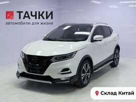 Nissan Qashqai 2022 в автосалоне Тачки Китай