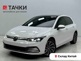 Volkswagen Golf 2021 в автосалоне Тачки Китай