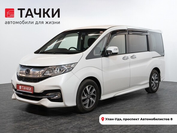 Honda Stepwgn 2015 в автосалоне Тачки Улан-Удэ
