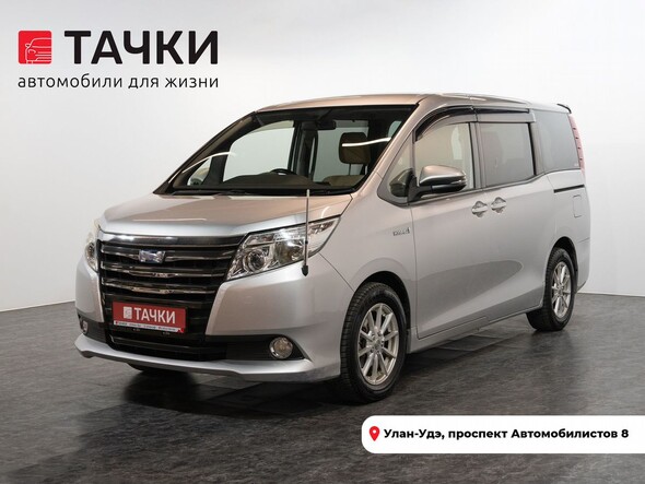 Toyota Noah 2014 в автосалоне Тачки Улан-Удэ