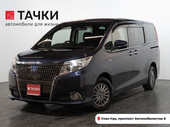 Toyota Esquire 2015 в автосалоне Тачки Улан-Удэ