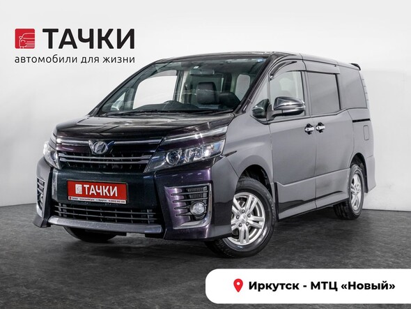 Toyota Voxy 2014 в автосалоне Тачки Иркутск