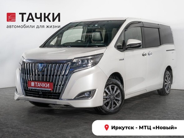 Toyota Esquire 2017 в автосалоне Тачки Иркутск