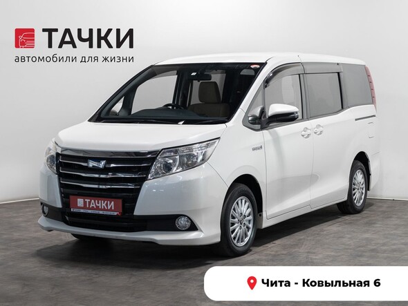 Toyota Noah 2014 в автосалоне Тачки Чита