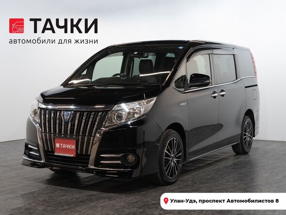 Toyota Esquire 2015 в автосалоне Тачки Улан-Удэ