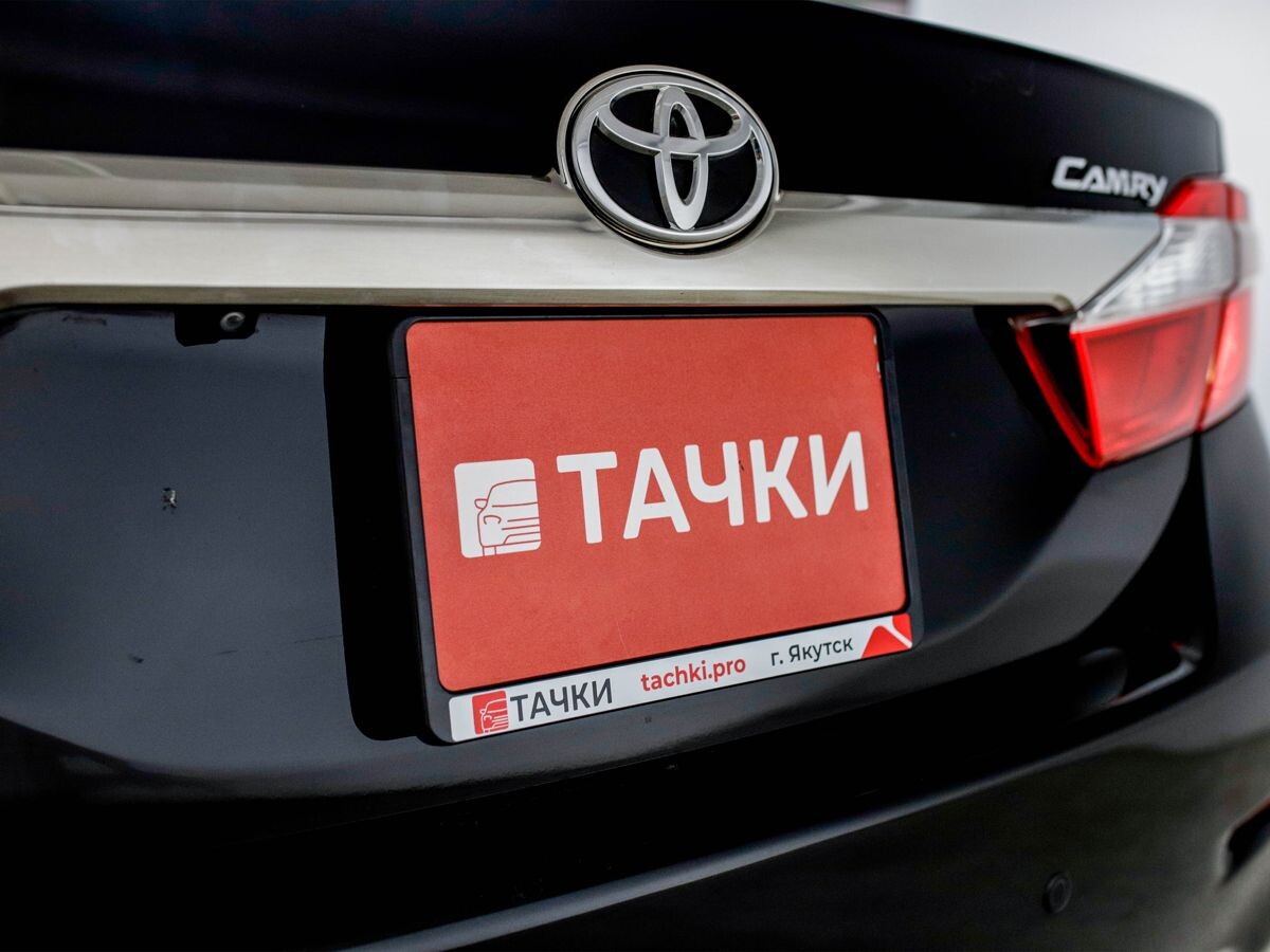 Toyota Camry 2011 - фото автомобиля