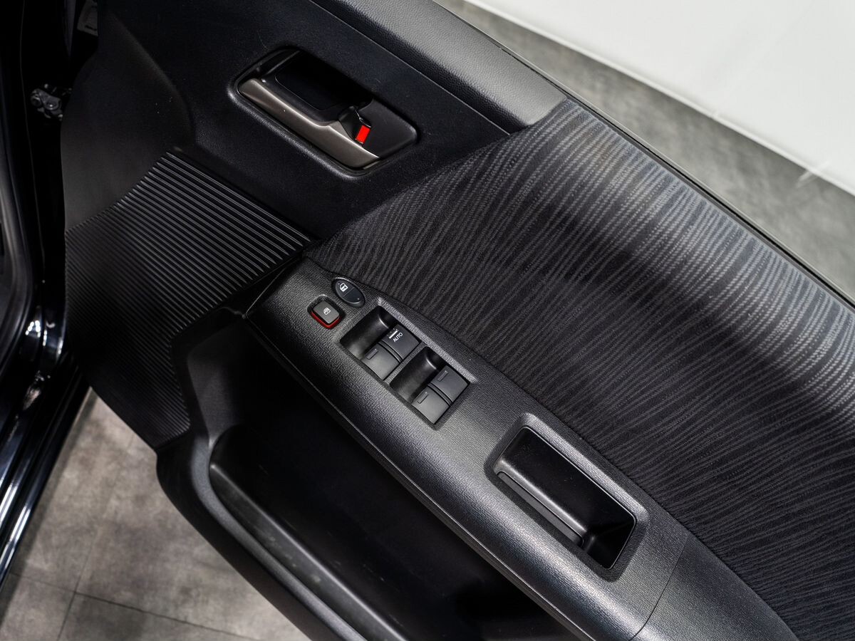 Honda Freed 2015 - фото автомобиля