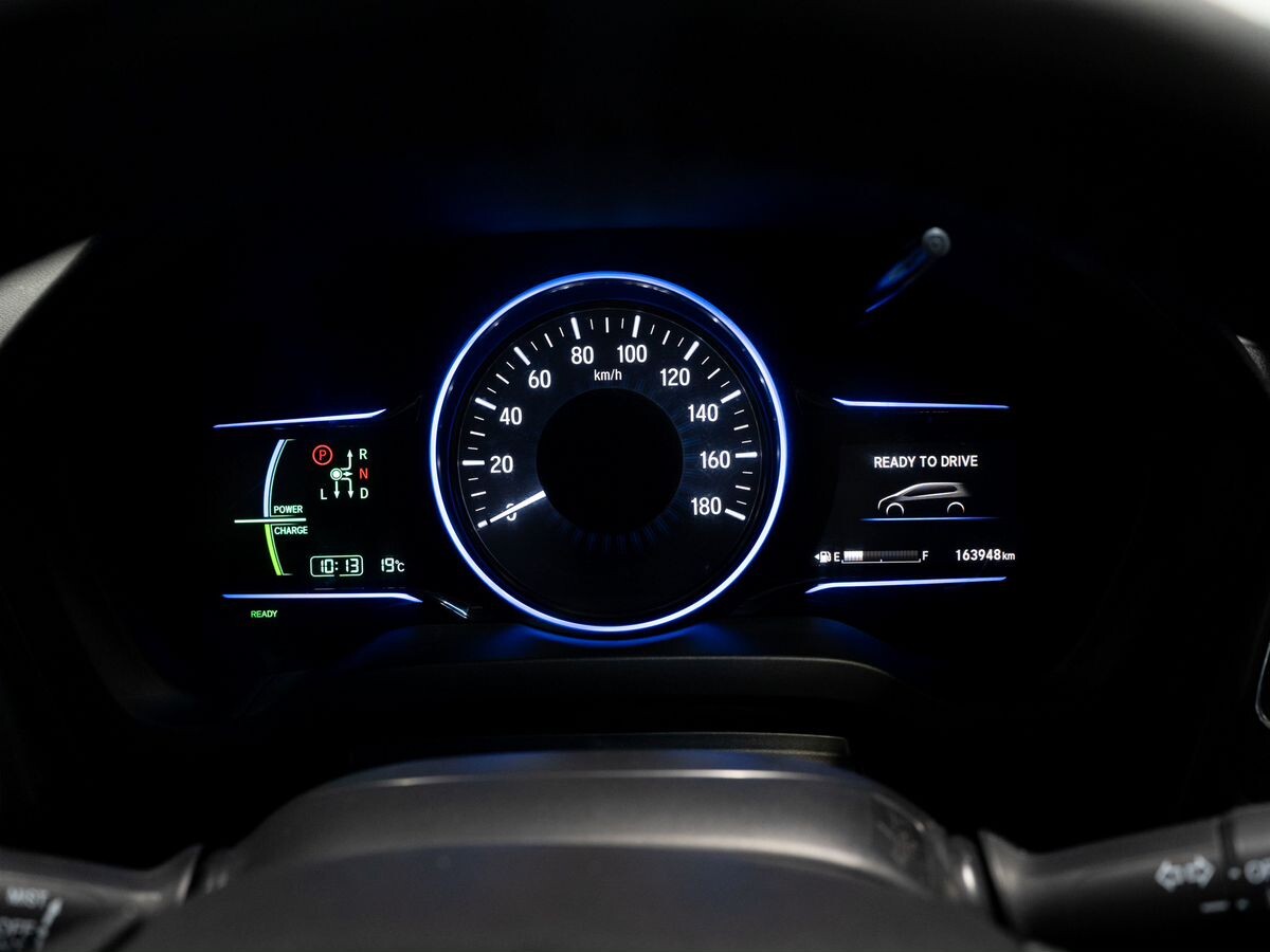 Honda Vezel 2014 - фото автомобиля