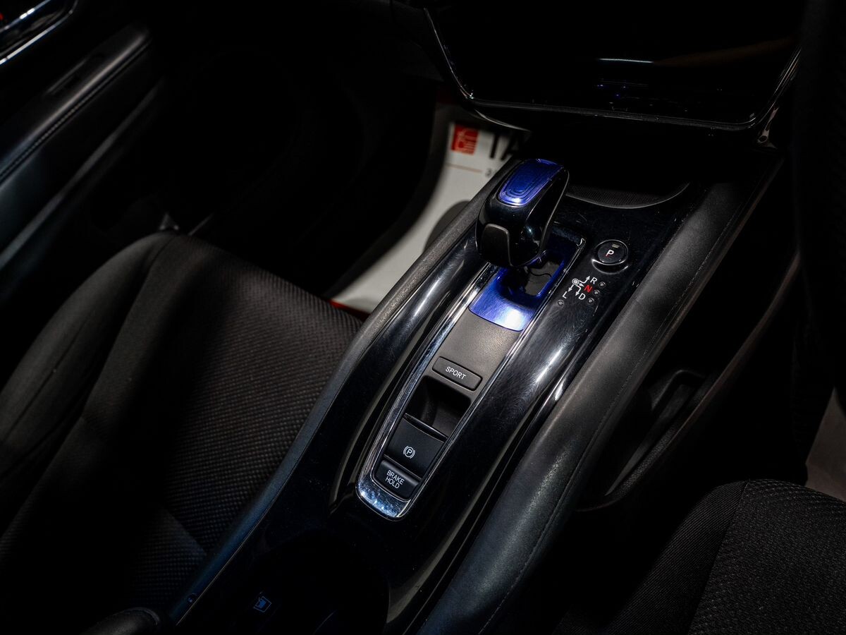 Honda Vezel 2014 - фото автомобиля