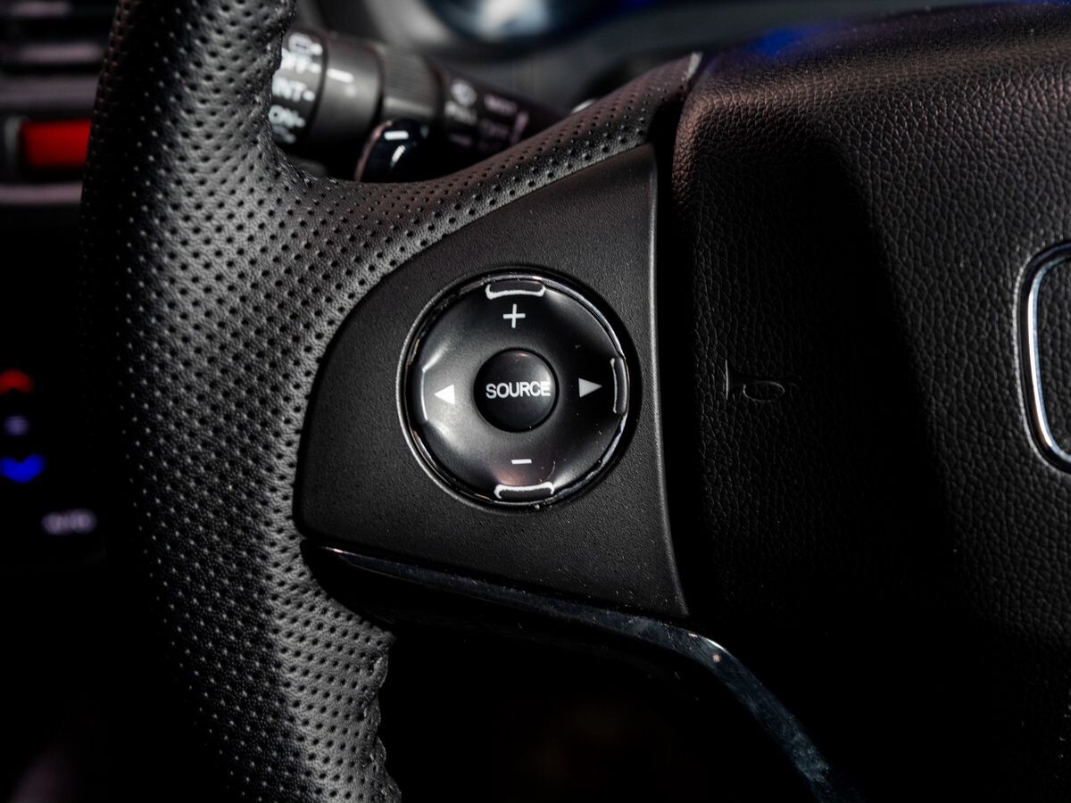 Honda Vezel 2014 - фото автомобиля