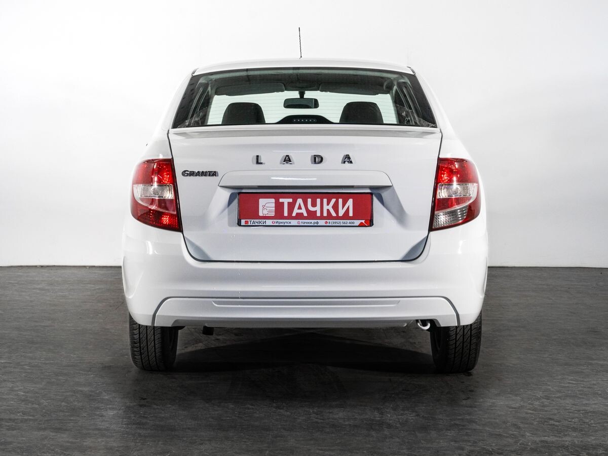 Лада Гранта 2024 - фото автомобиля