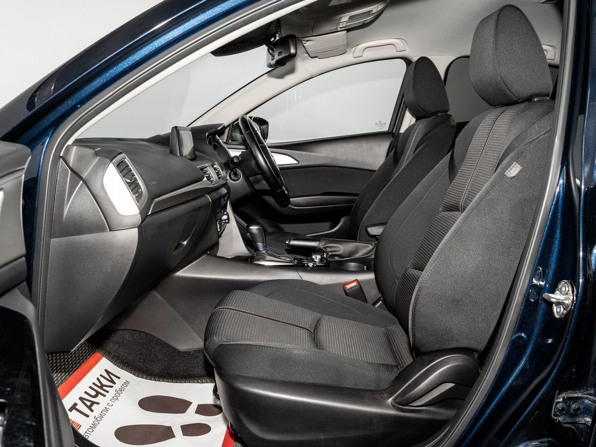 Mazda Axela 2016 - фото автомобиля