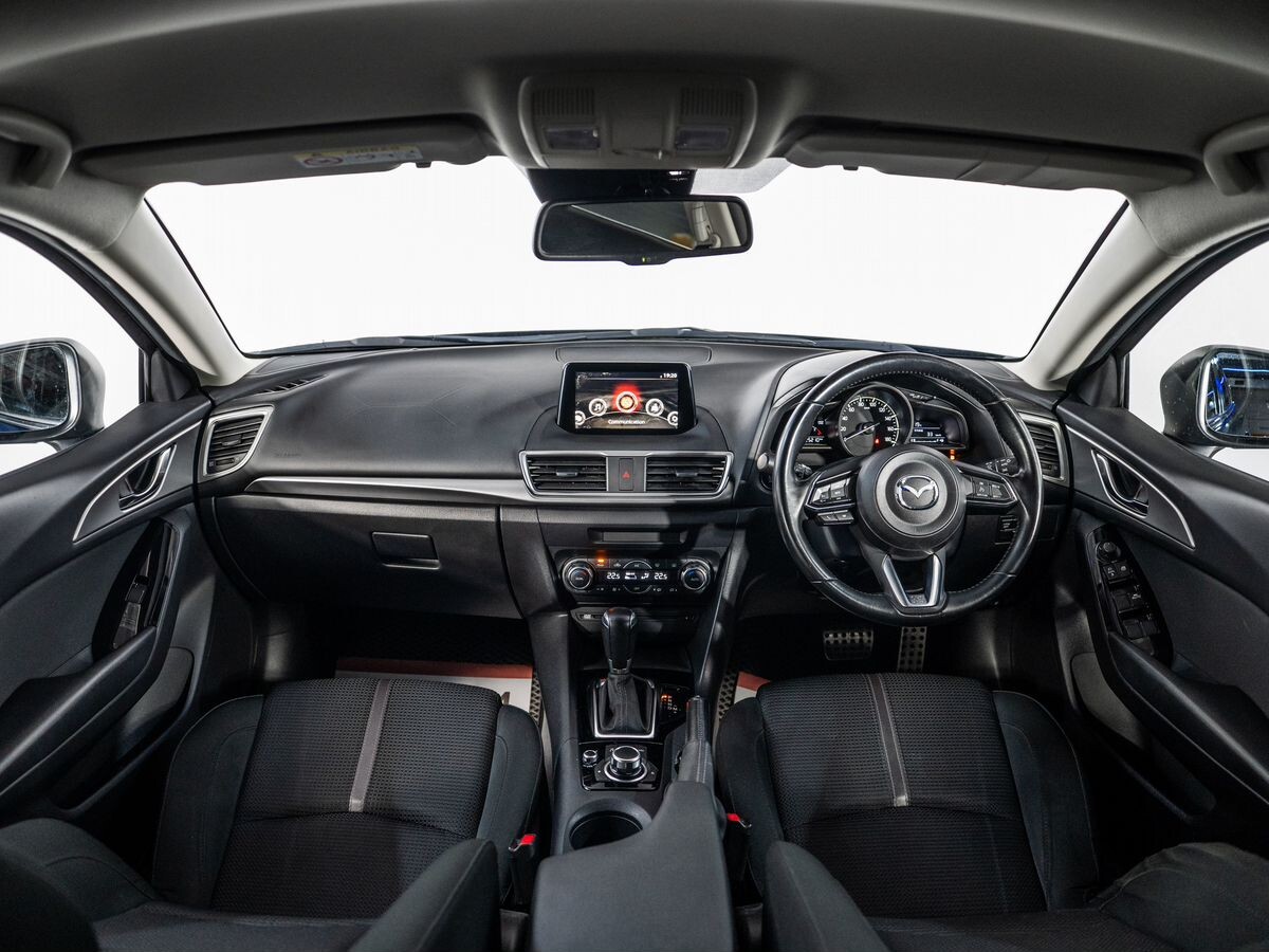 Mazda Axela 2016 - фото автомобиля