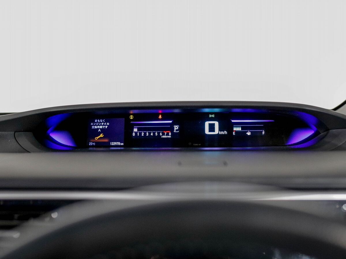 Honda Stepwgn 2016 - фото автомобиля