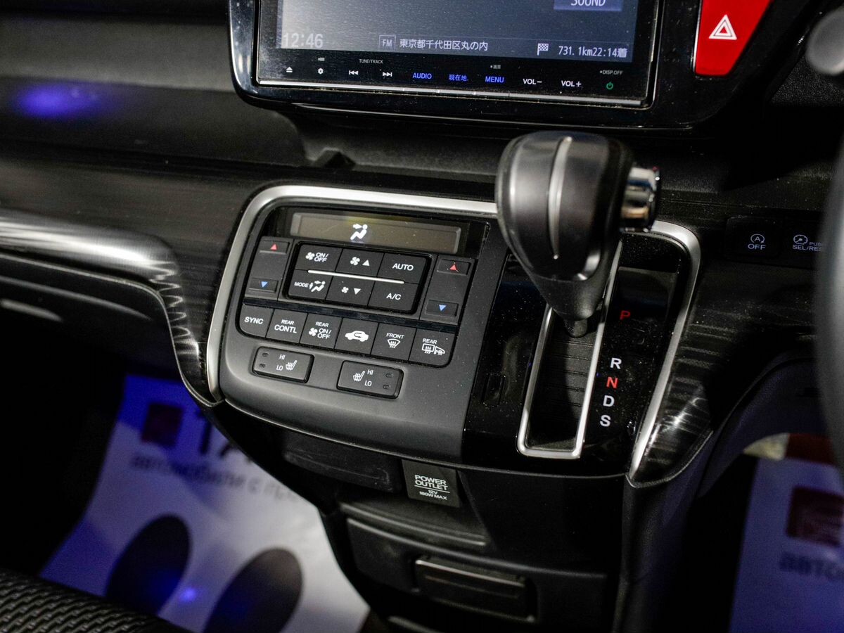 Honda Stepwgn 2016 - фото автомобиля