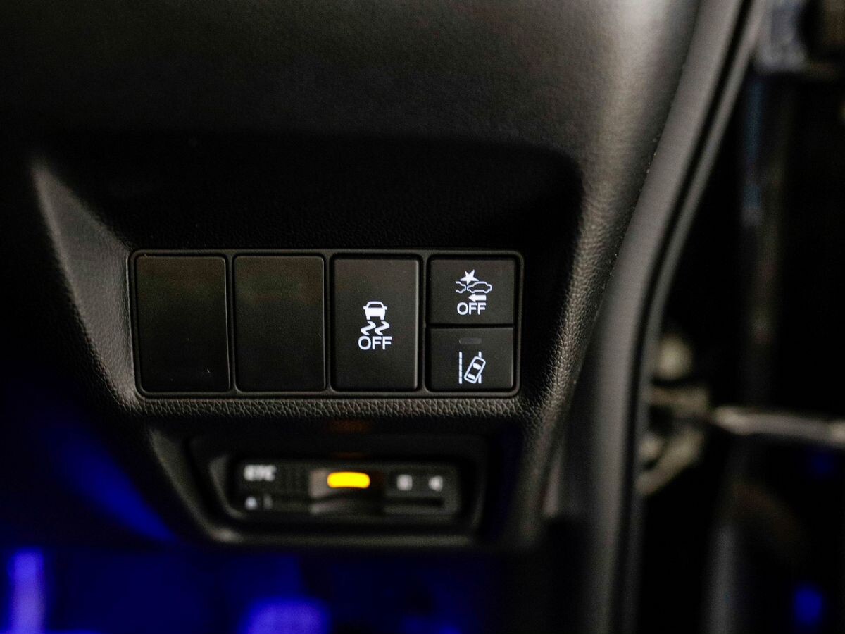 Honda Stepwgn 2016 - фото автомобиля