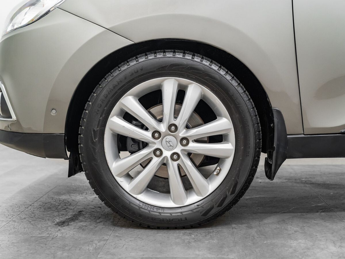 Hyundai ix35 2012 - фото автомобиля