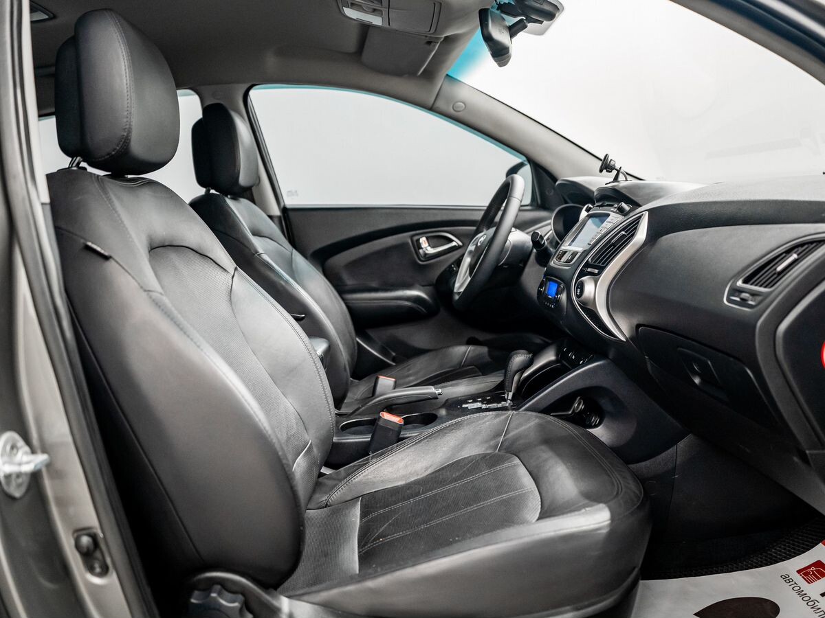Hyundai ix35 2012 - фото автомобиля