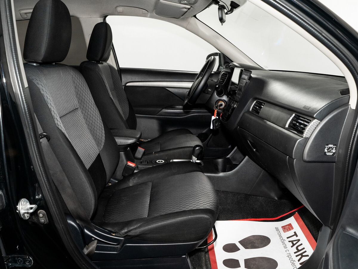 Mitsubishi Outlander 2013 - фото автомобиля