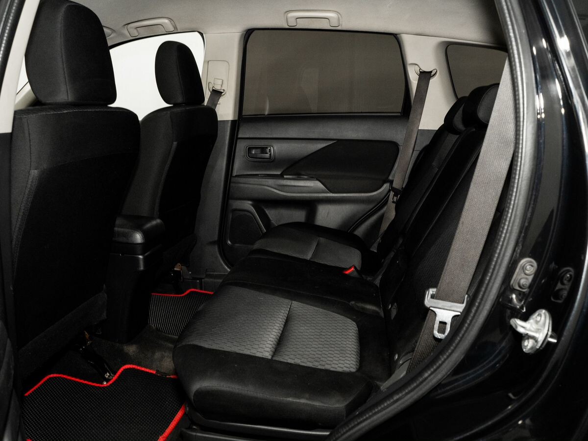 Mitsubishi Outlander 2013 - фото автомобиля