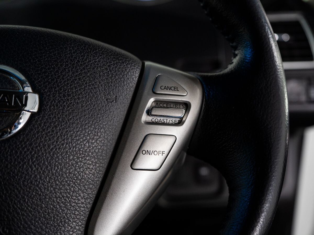 Nissan Serena 2015 - фото автомобиля