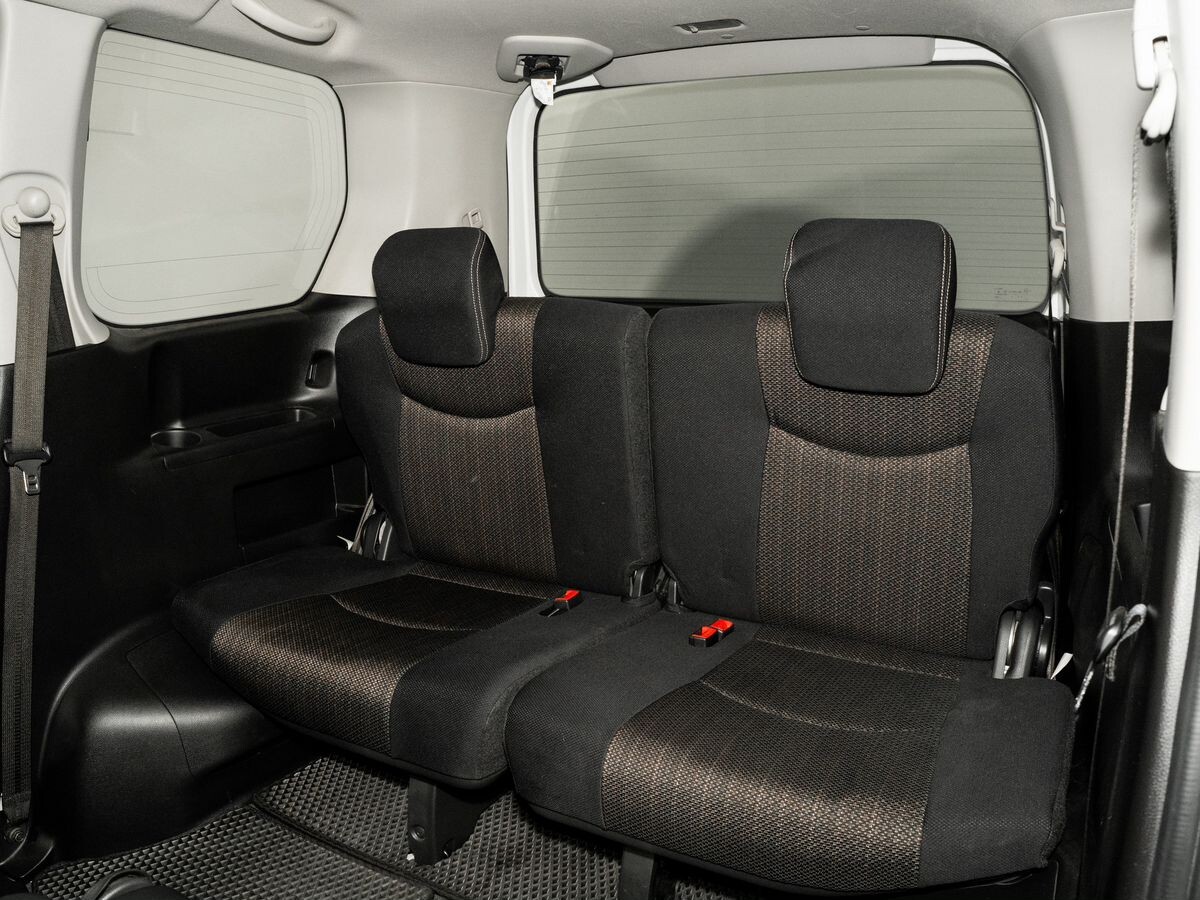 Nissan Serena 2015 - фото автомобиля