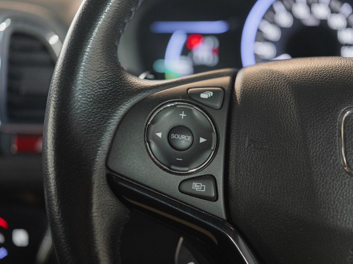 Honda Vezel 2014 - фото автомобиля