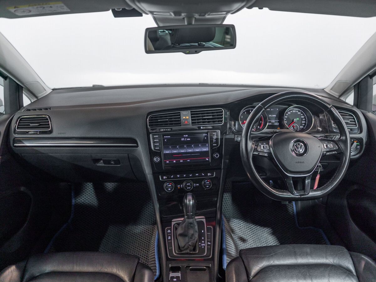Volkswagen Golf 2014 - фото автомобиля