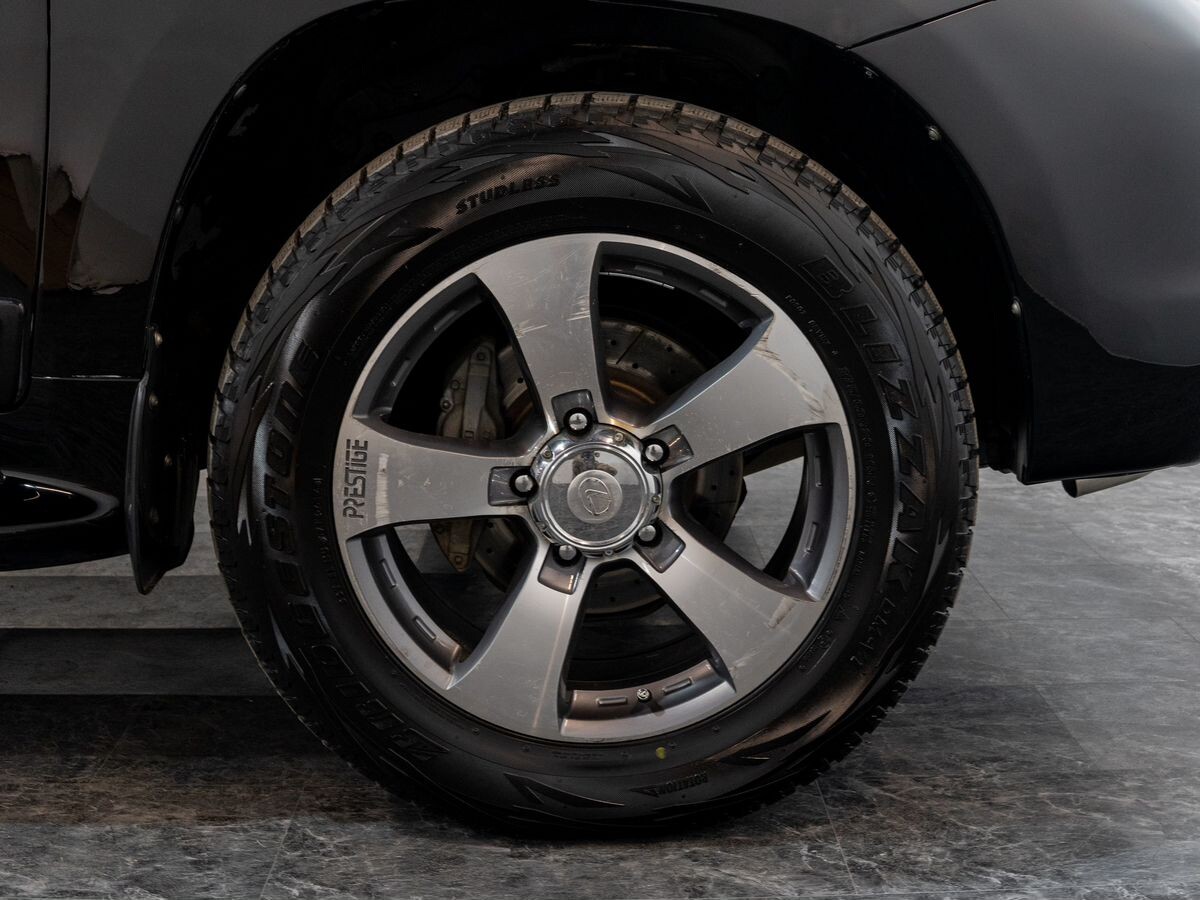 Lexus LX570 2008 - фото автомобиля