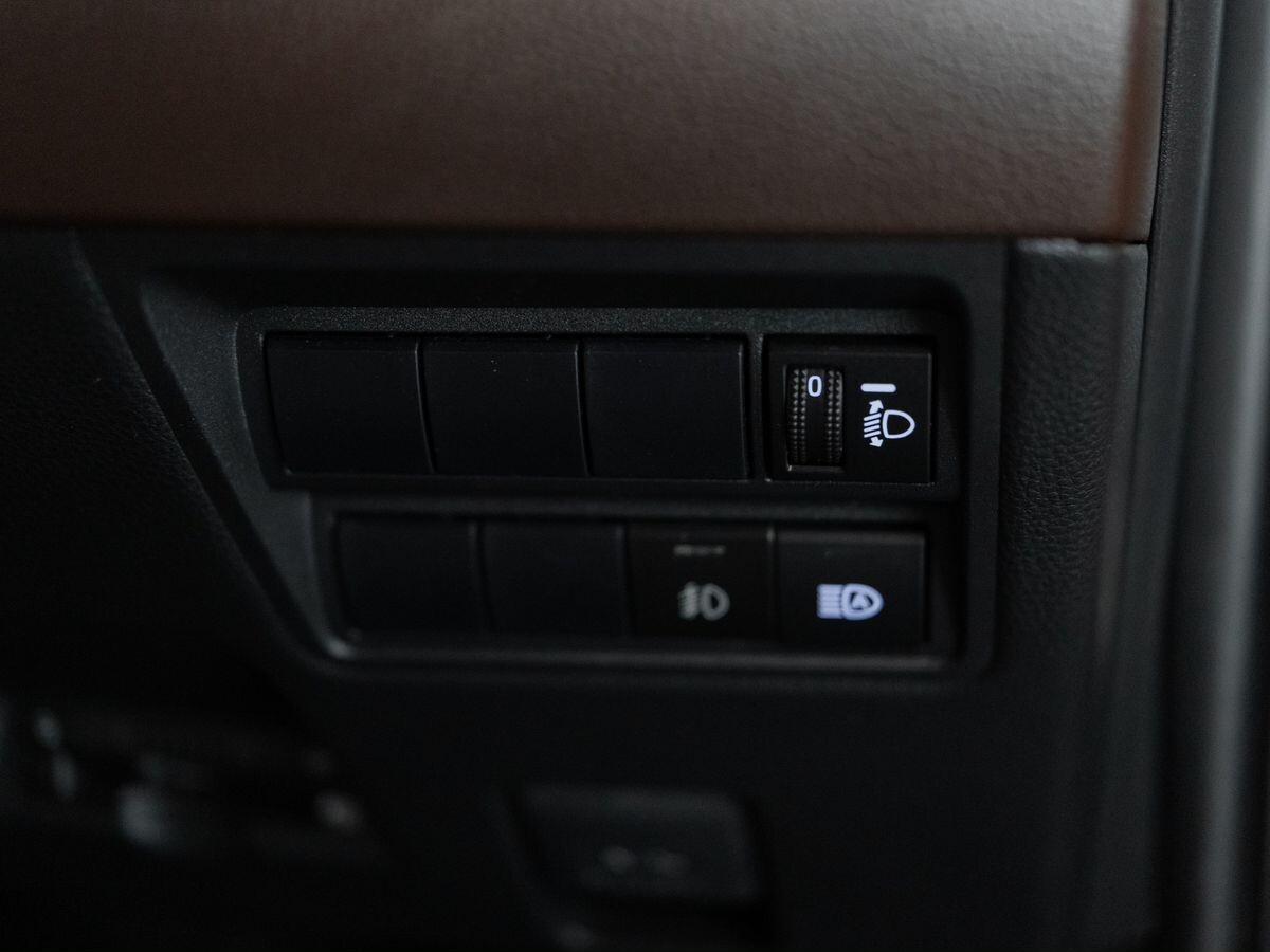 Toyota Yaris Cross 2021 - фото автомобиля
