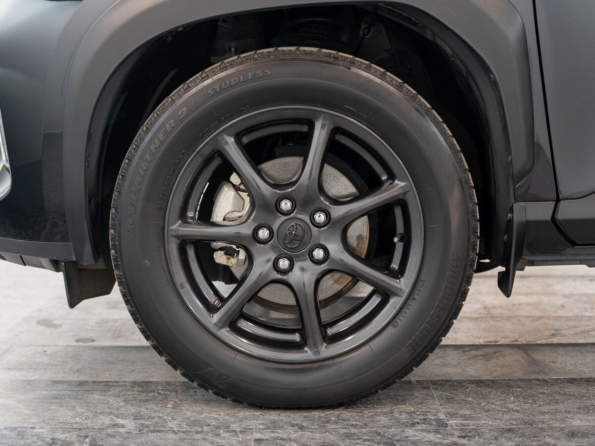 Toyota Yaris Cross 2021 - фото автомобиля