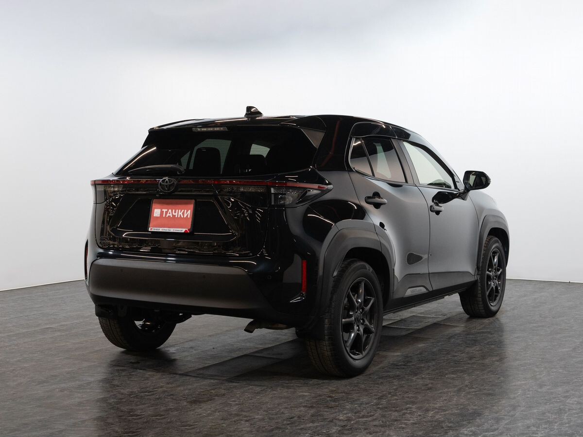 Toyota Yaris Cross 2021 - фото автомобиля