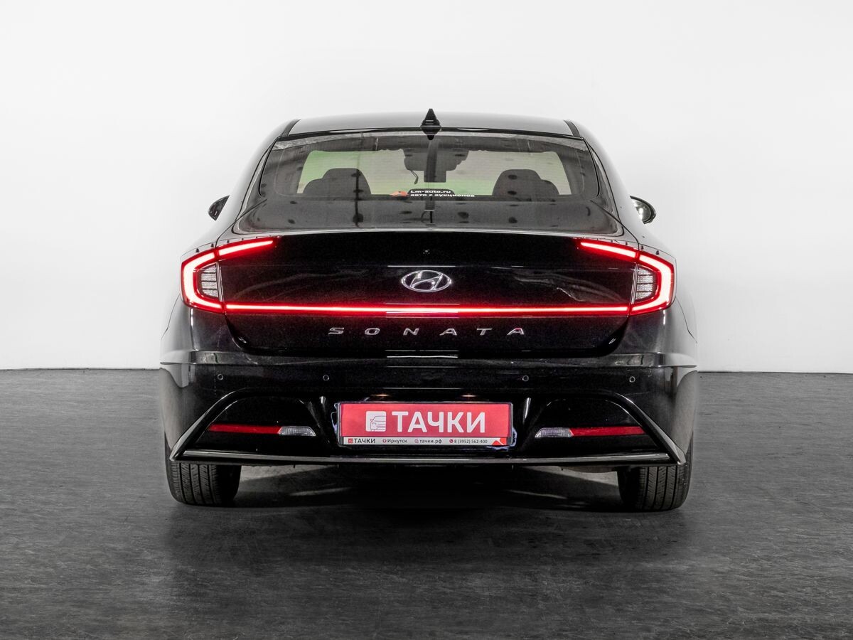 Hyundai Sonata 2022 - фото автомобиля