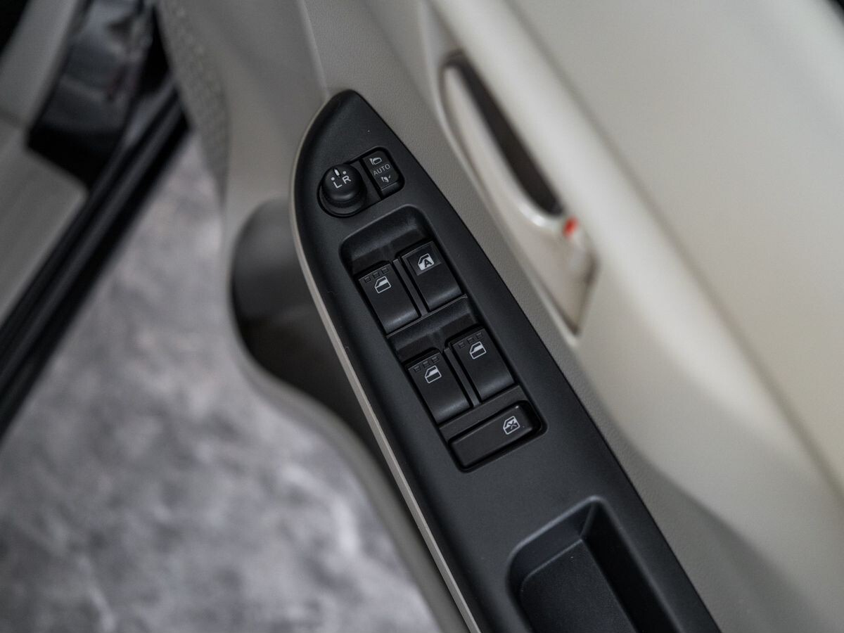 Toyota Passo 2017 - фото автомобиля