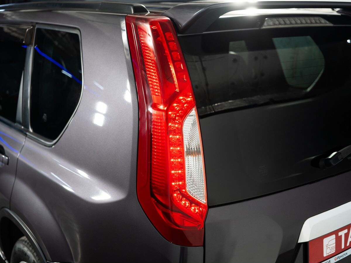 Nissan X-Trail 2011 - фото автомобиля